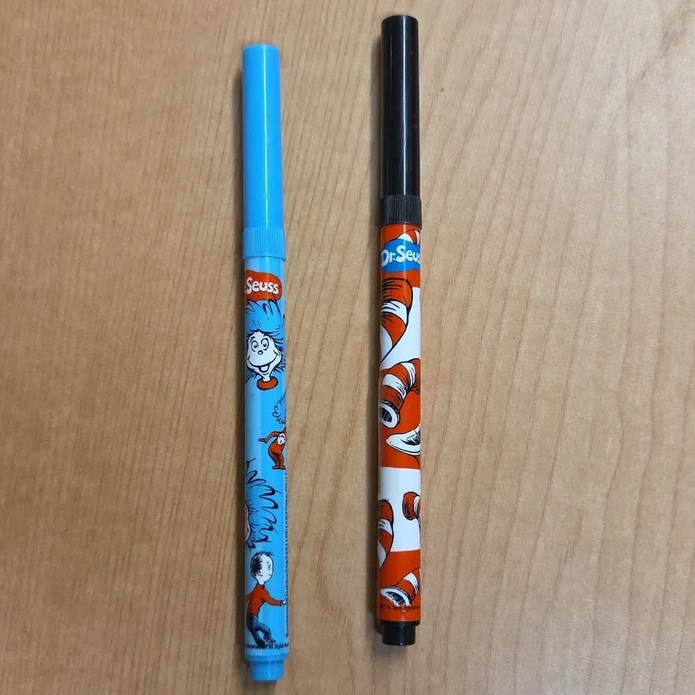 Cat In The Hat‎ Books, Dvd's, Mug, Pens, Toys